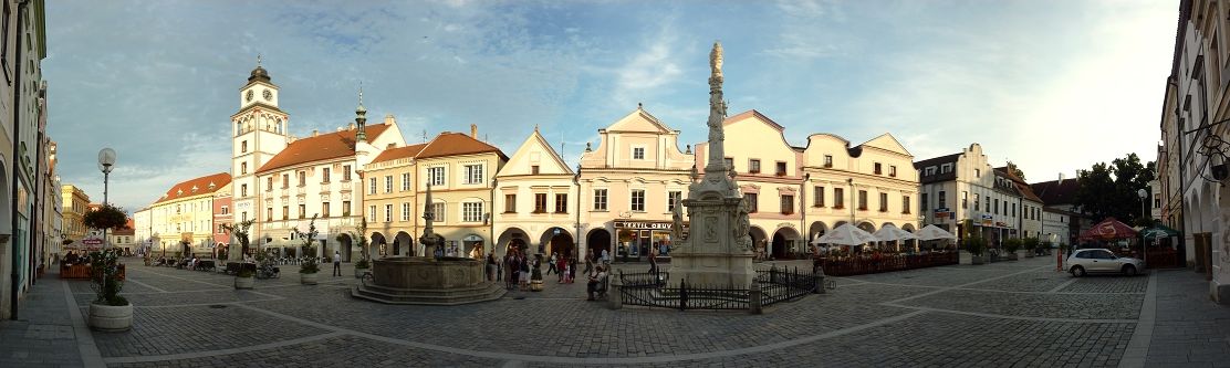 "Třeboňské náměstí"